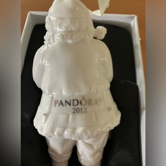 Pandora 2013 Santa Claus Porcelain Holiday Christmas Ornament Limited Edition - Picture 4 of 8